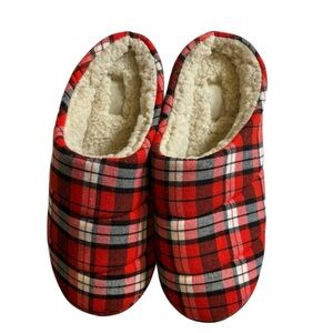 PINK Victoria's Secret Red Plaid Slippers Size Large